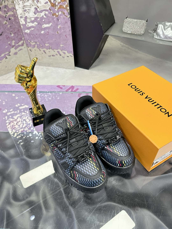 ルイヴィトン靴細部ディテール